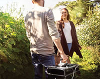 weber go anywhere bbq feature